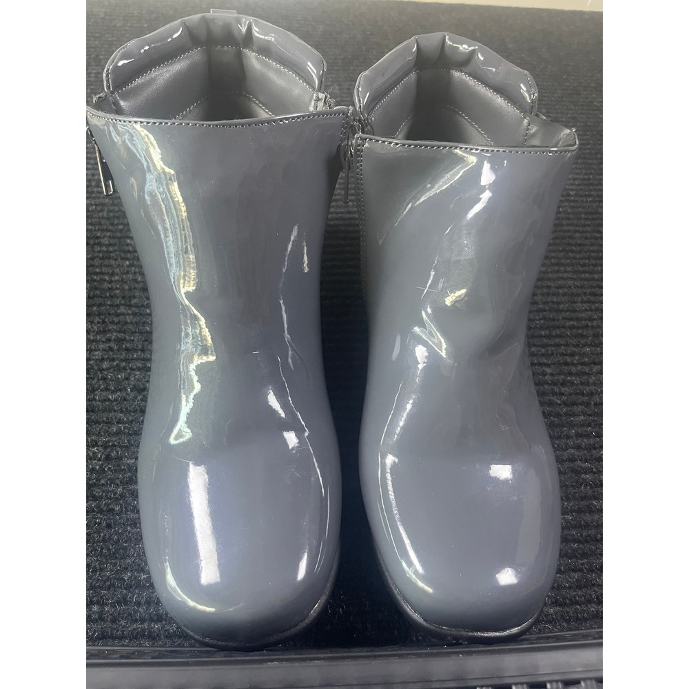 Women Grey Patent Ankle Boots Round Toe Side Zip Low Wedge Booties Size 9M